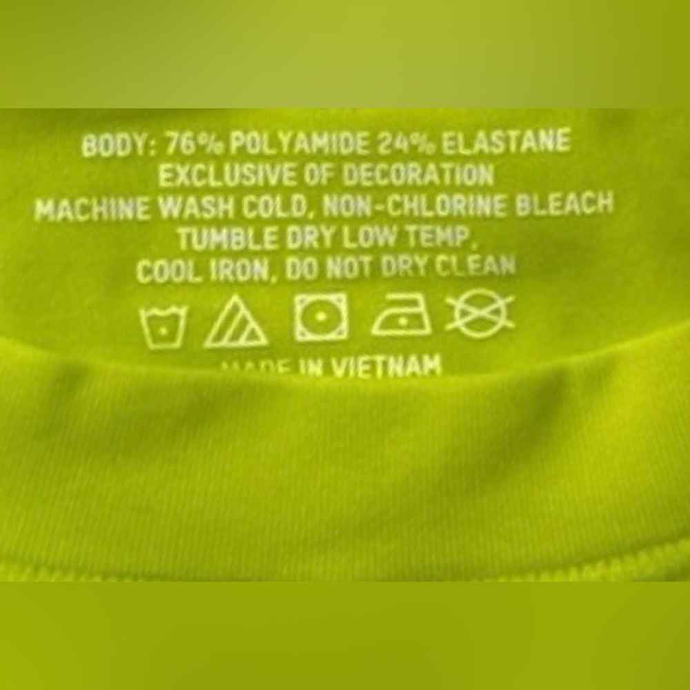 NEW….Skims Neon Green Women's Top - Picture 2 of 2